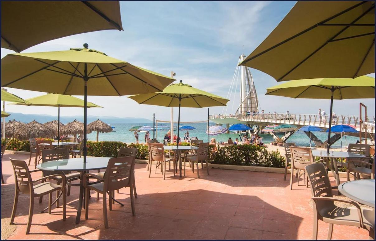 Hotel Delfin Vista Pier Beach Front Пуерто-Вальярта Екстер'єр фото